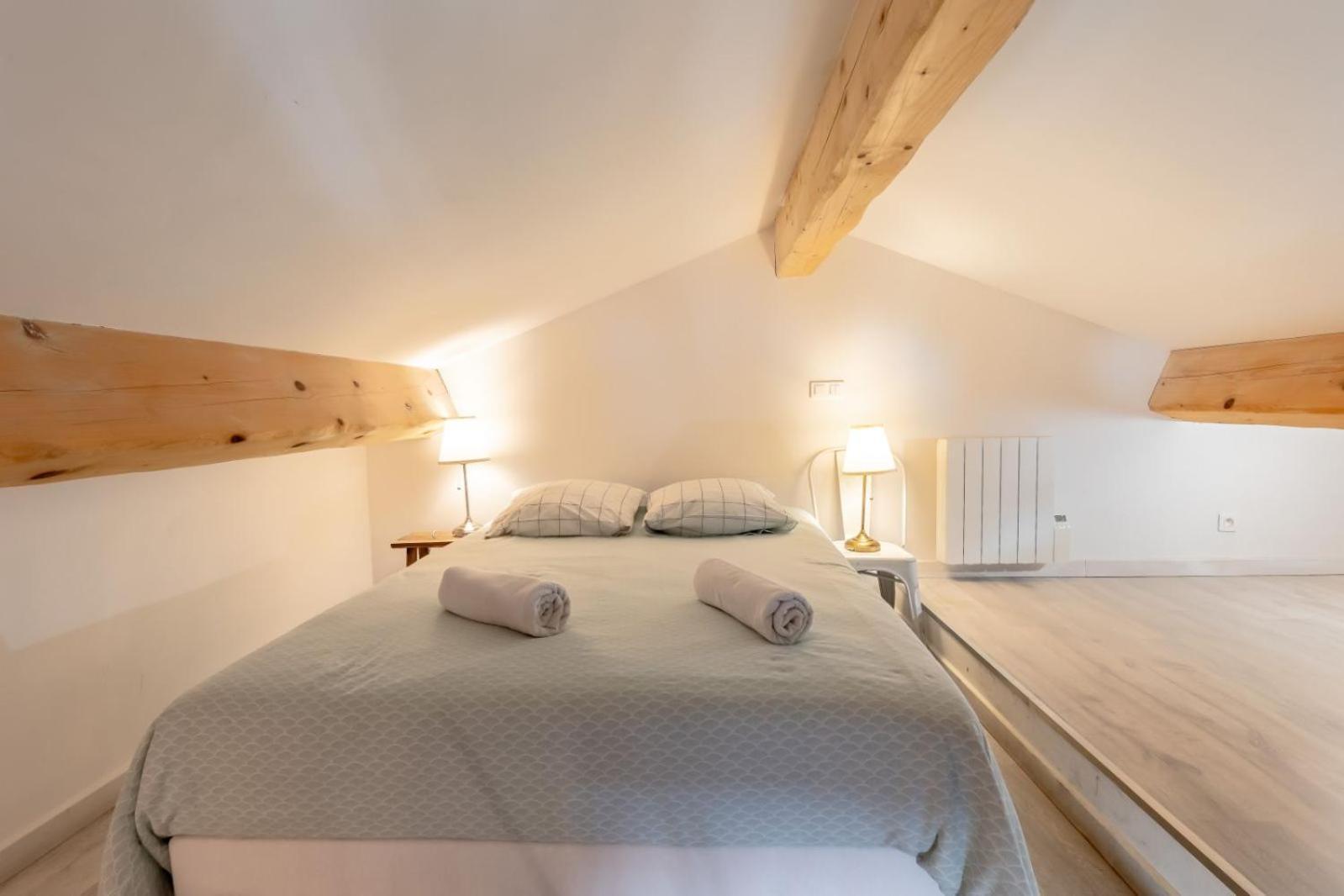 Olive- Vaste Appartement Donnant Sur La Sorgue LʼIsle-sur-la-Sorgue Exteriér fotografie